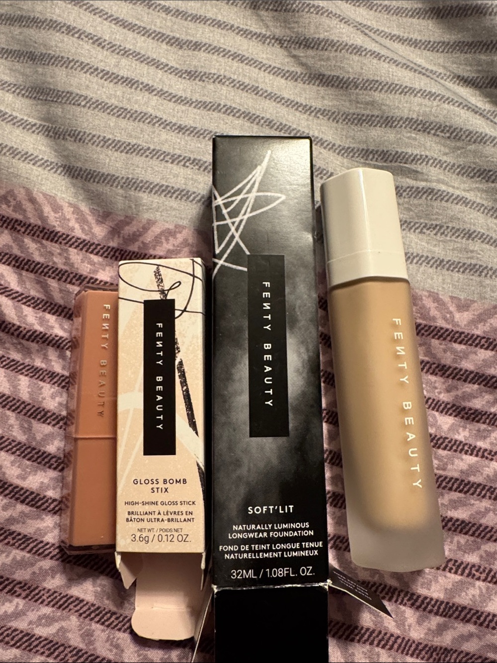 Fenty Beauty Soft'Lit Longwear Foundation in Beige